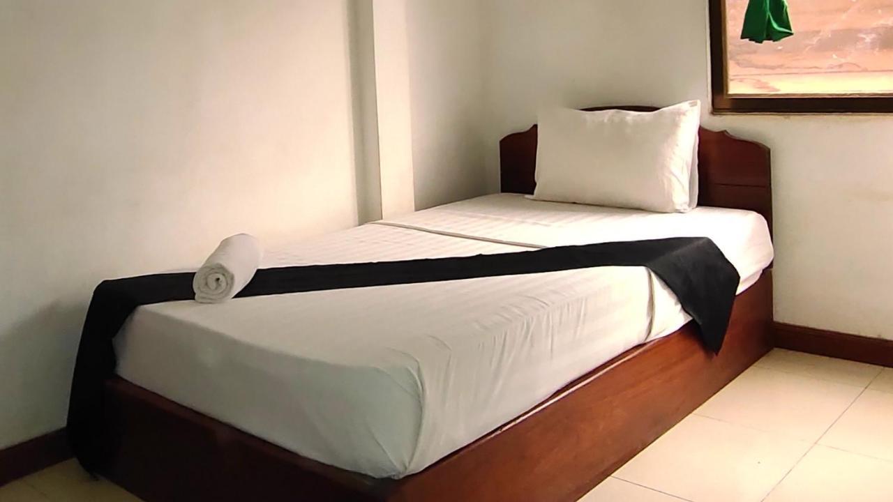 White Monkey Hotel Сием Реап Екстериор снимка