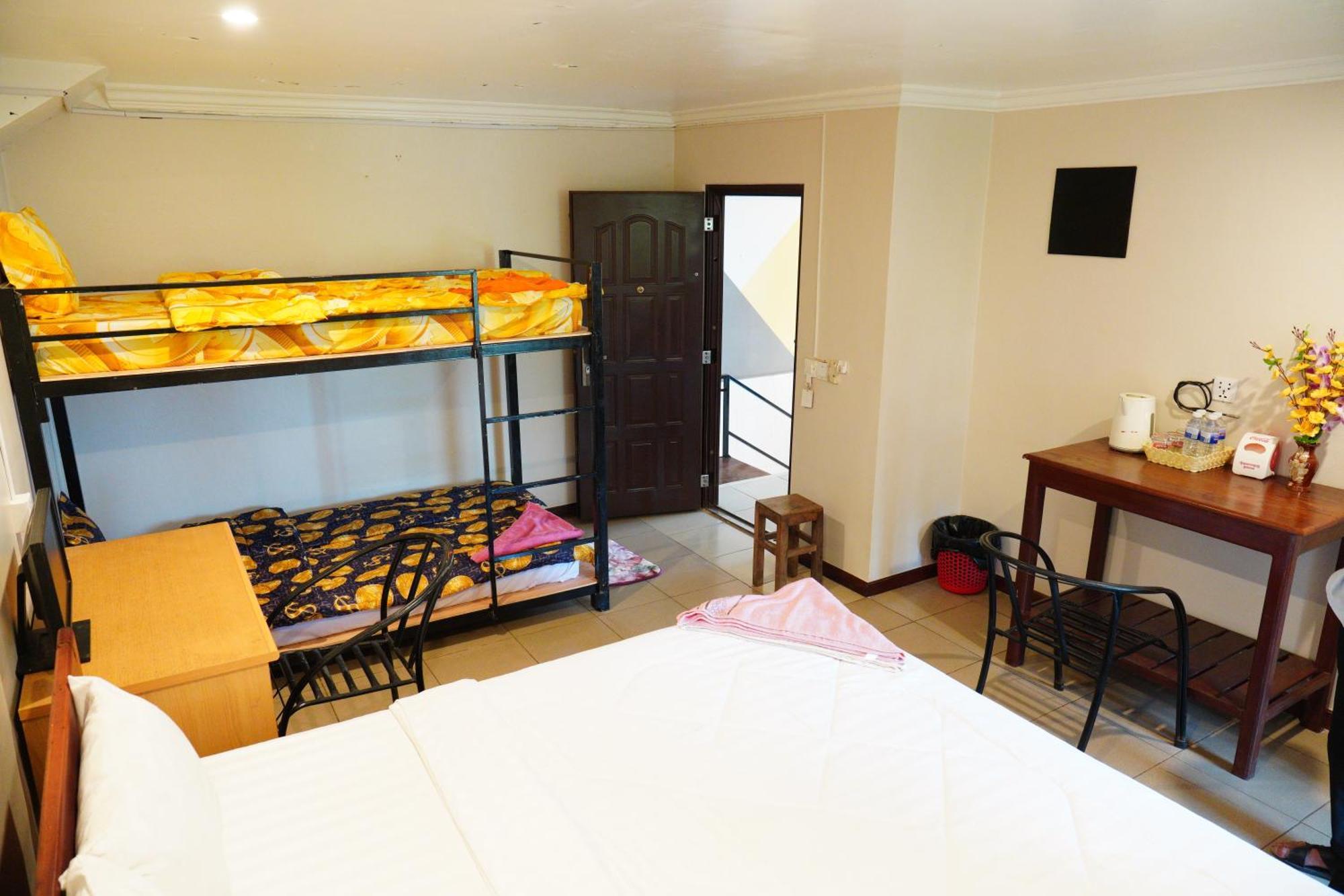 White Monkey Hotel Сием Реап Екстериор снимка